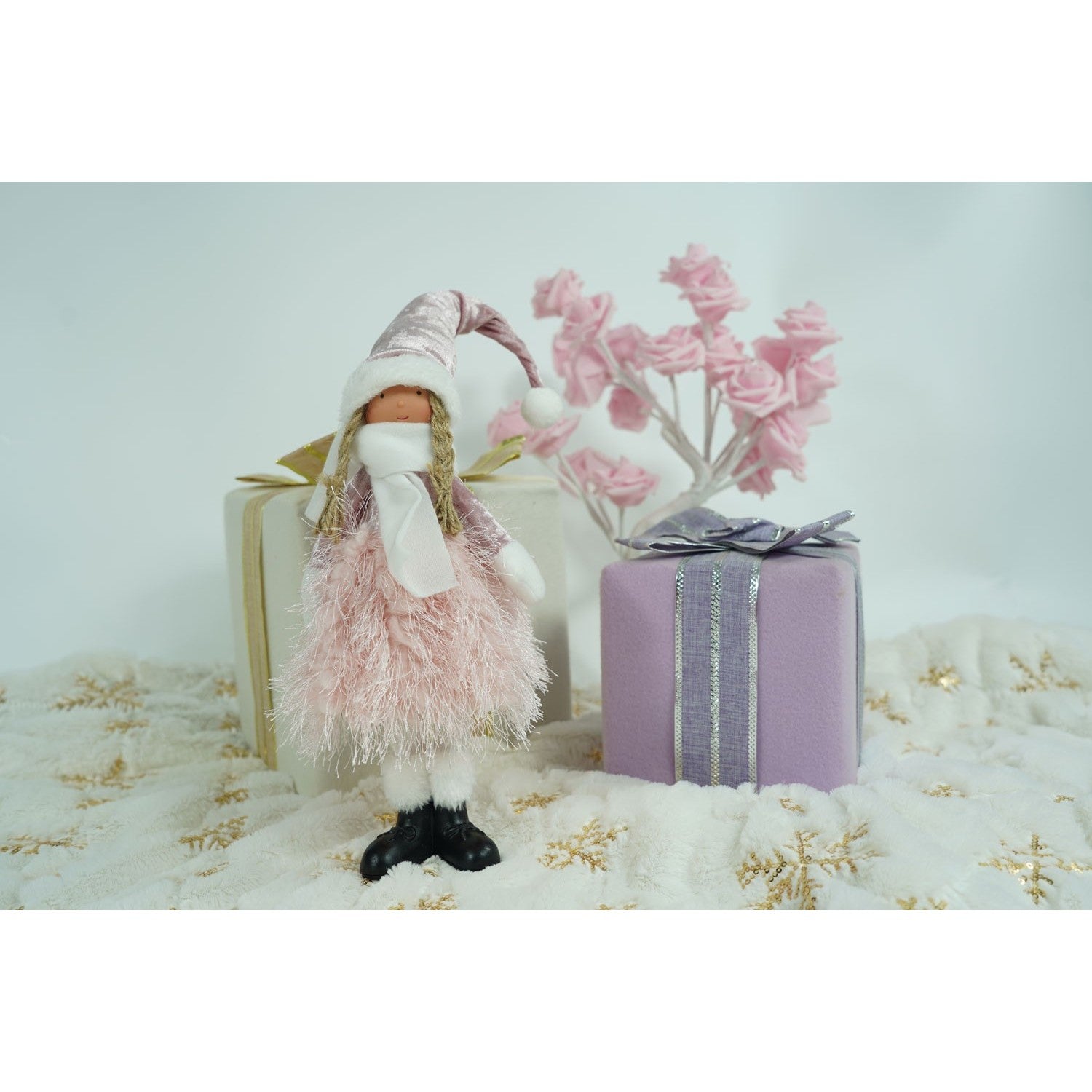 Ornament de Craciun papusa, roz/alb, textil, 44 cm