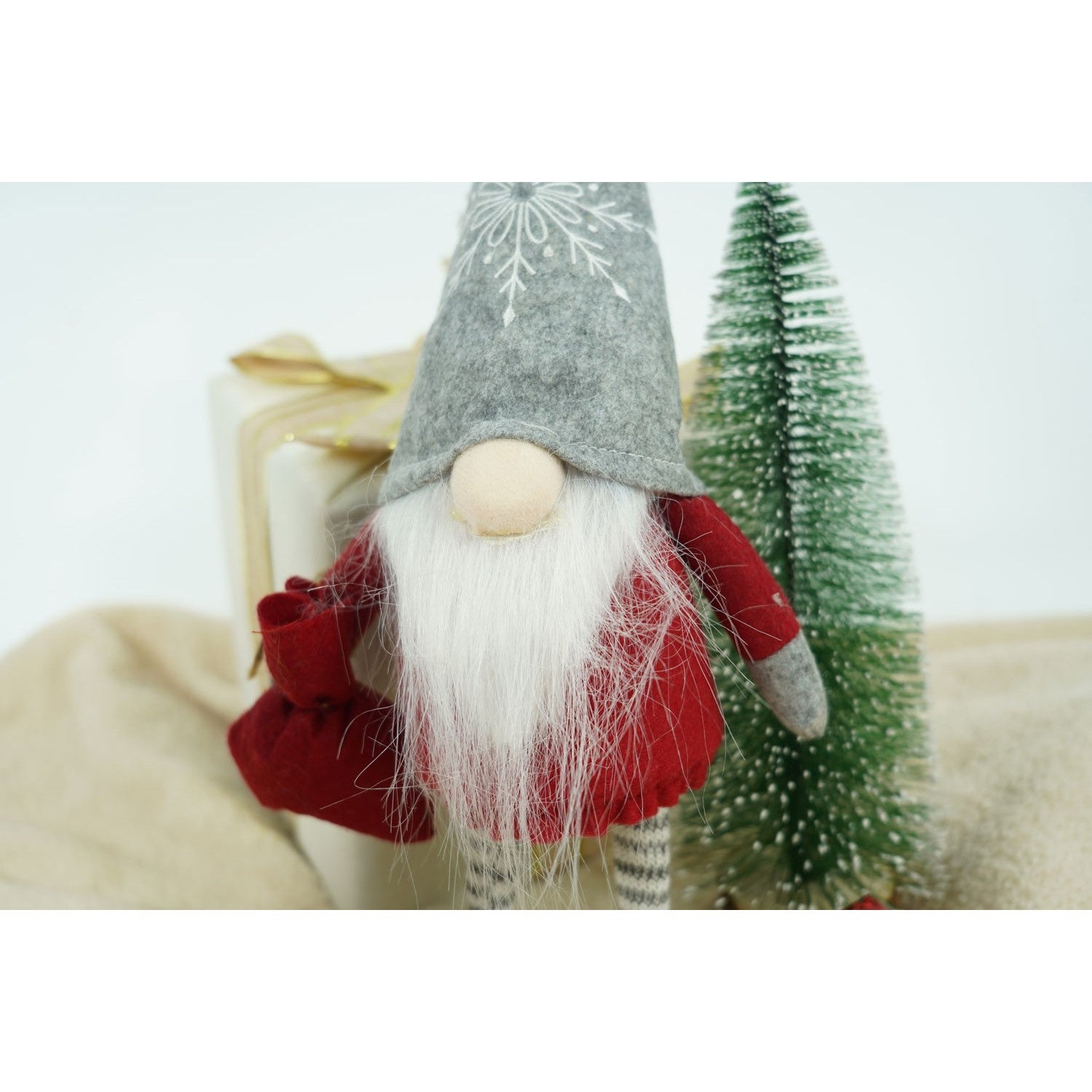 Ornament de Craciun spiridus, rosu/alb, textil, 42 cm
