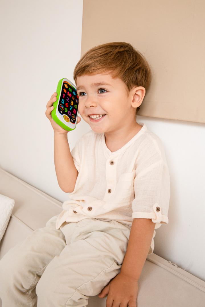 Kids Hits JUCARIE-TELEFONUL INTELIGENT