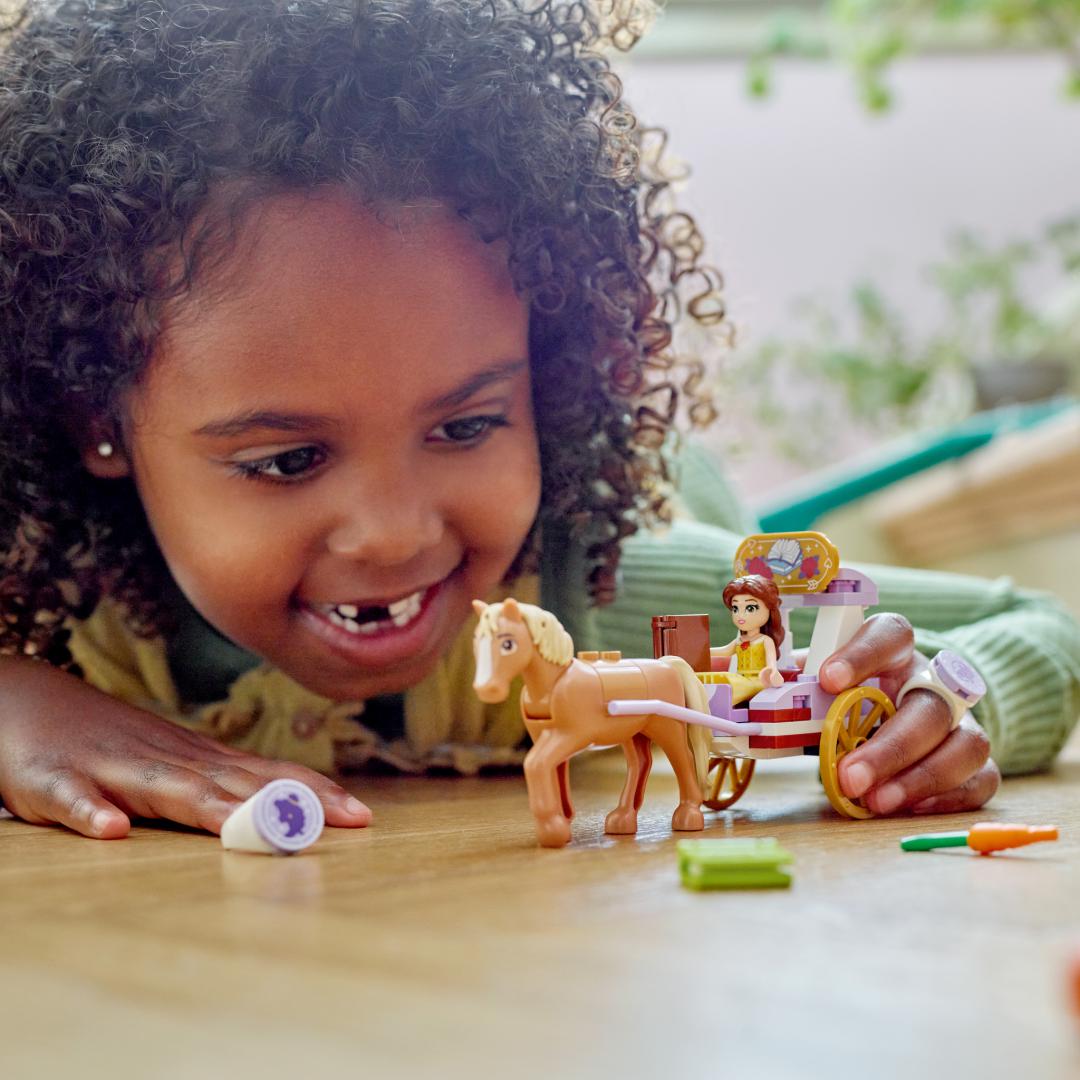 Caleasca Lui Belle, Lego 43233