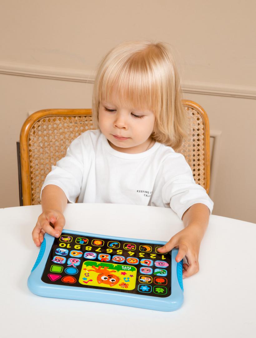 Kids Hits PRIMA MEA TABLETA INTERACTIVA