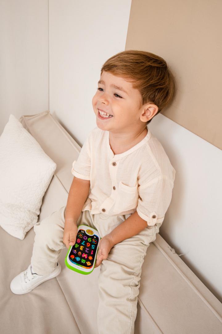 Kids Hits JUCARIE-TELEFONUL INTELIGENT