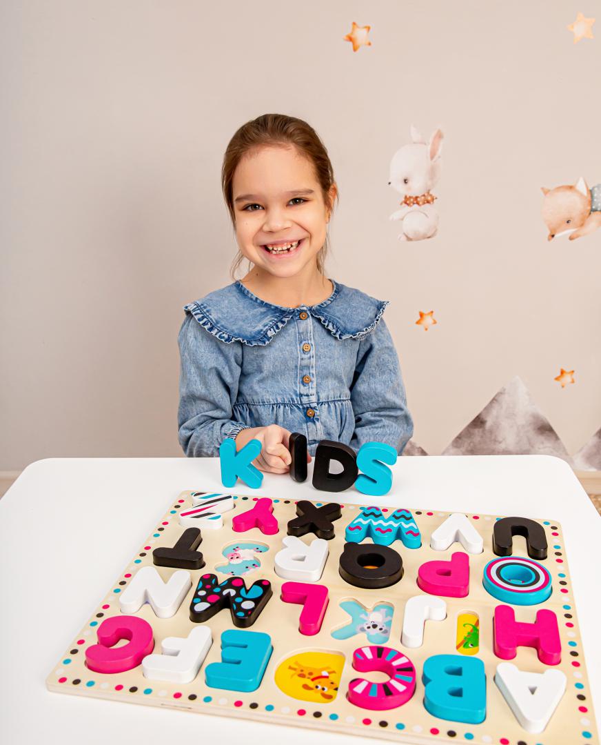 Kids Hits PLACA DE SORTARE ABC, JUCARIE LEMN