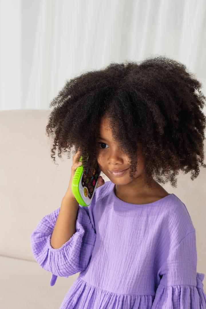 Kids Hits JUCARIE-TELEFONUL INTELIGENT
