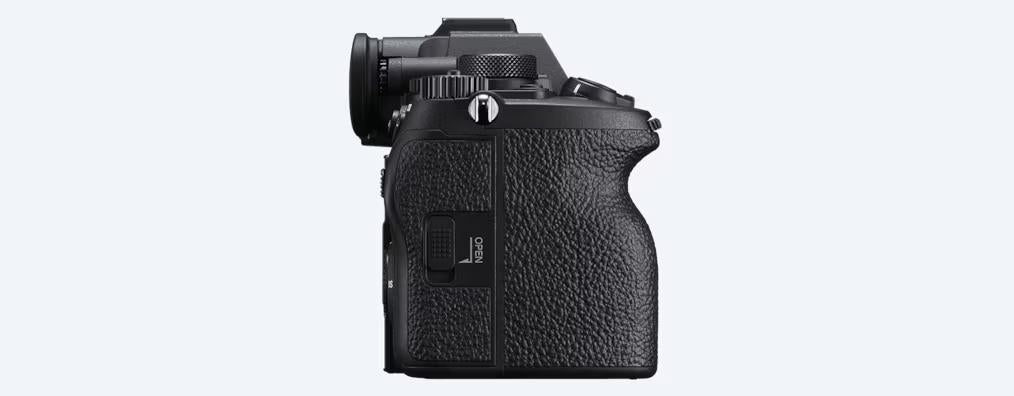 APARAT FOTO SONY Α7R V CU SENZOR DE IMAGINE FULL FRAME