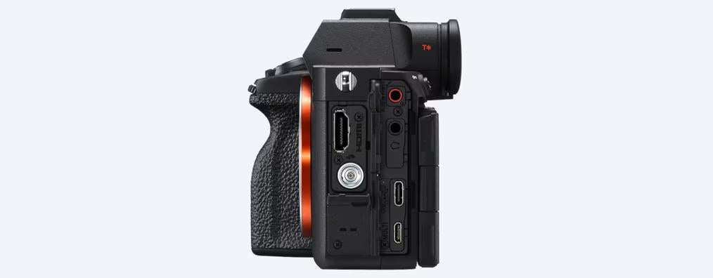 APARAT FOTO SONY Α7R V CU SENZOR DE IMAGINE FULL FRAME
