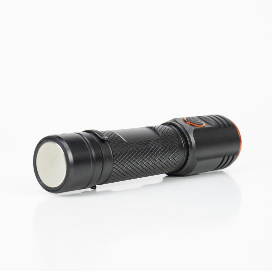 Pni Lanterna LED Aluminiu 2000LM F650 (Lanterna Pni Adventure F650 cu LED 20W)