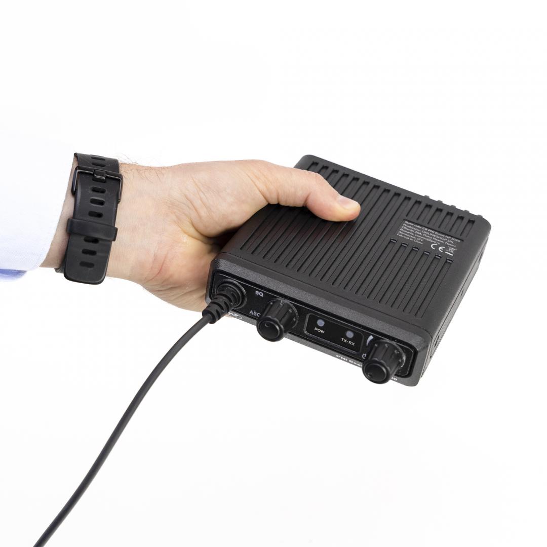 Pni Statie Radio Cb Pni Escort HP 2020 (Statie radio Cb Pni Escort HP 2020 un singur canal 22 frecventa 27.225 MHz)