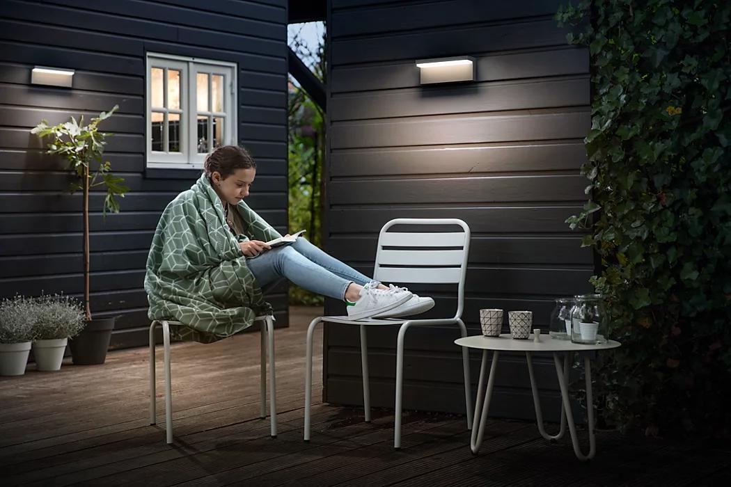 Bustan Ue Wa 3.8W 27K An Hv IR 06 (Aplica LED pentru exterior cu senzor de miscare Philips Bustan)