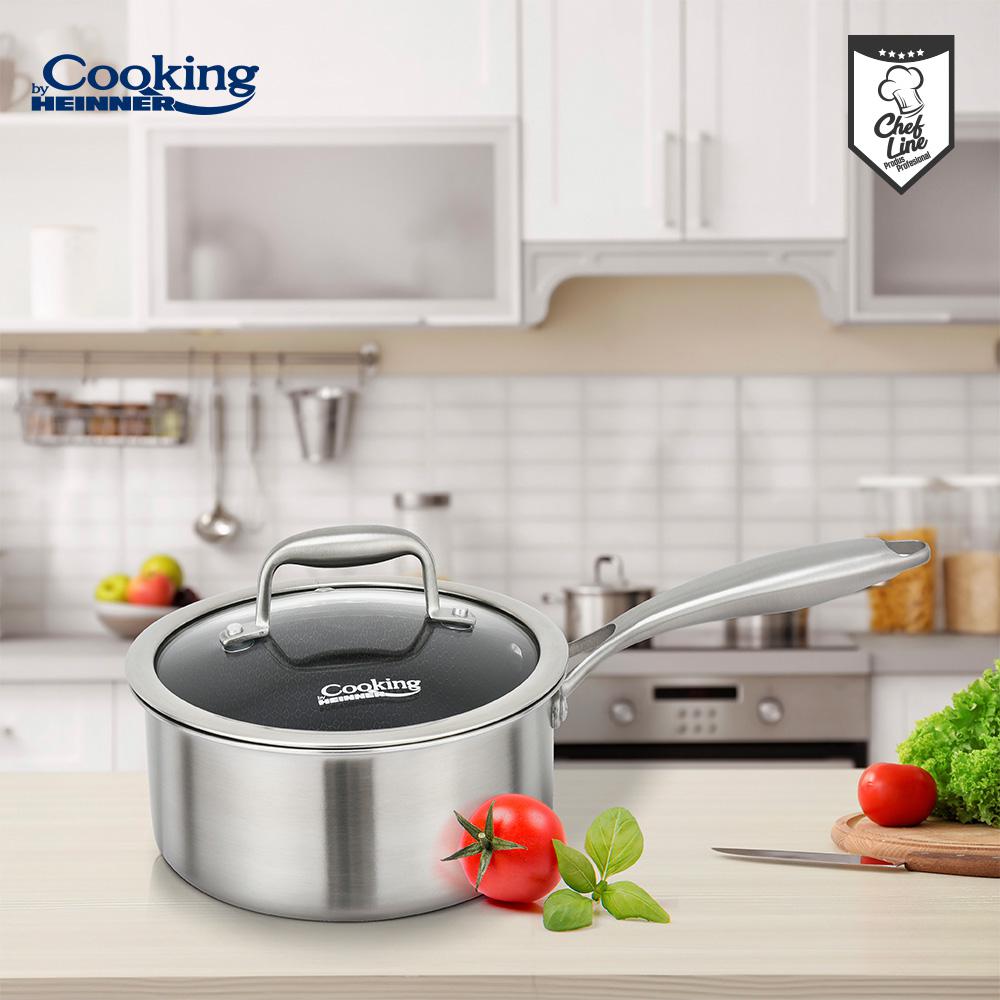 Heinner CASEROLA INOX+CAPAC 18X9CM,2L,TITANIUM3