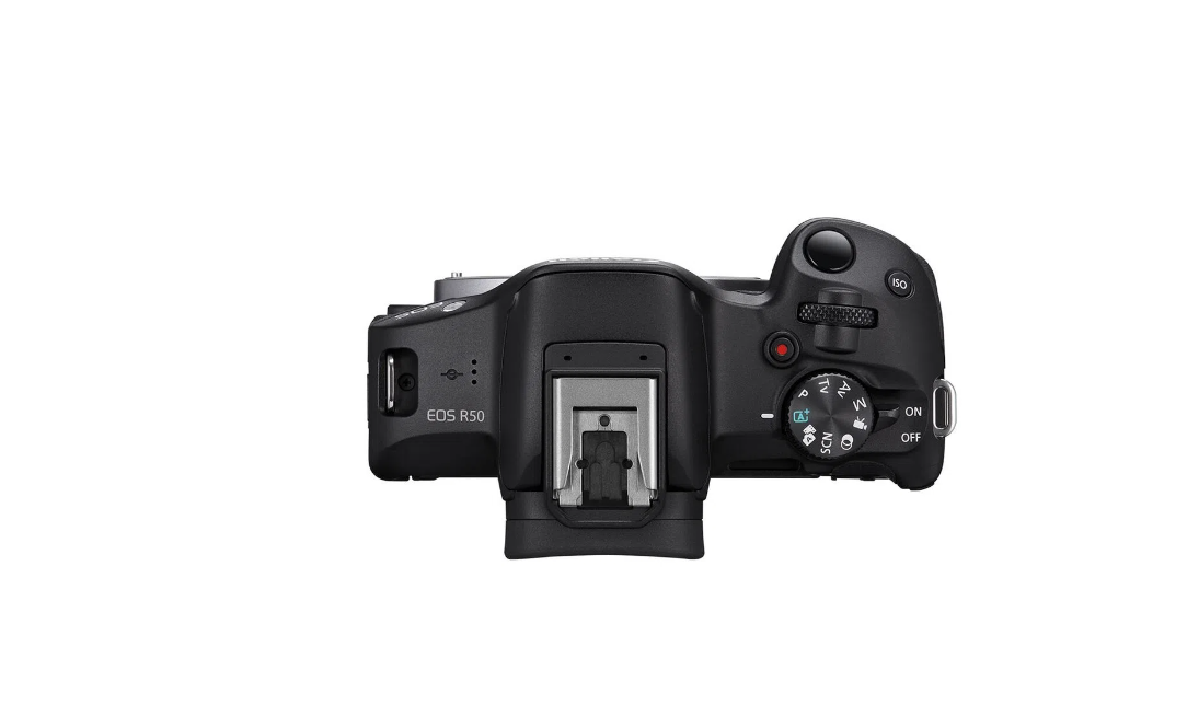 Aparat foto Canon Eos R50 BLACK KIT + Obiectiv RF-S18-45mm F4.5-6.3 IS STM, mirrorless, 24.2 Megapixeli, Procesor Digic X, Montura RF, Senzor APS-C 22.3 x 14.9mm, Aspect 3:2, Focalizare: Dual Pixel CMOS AF II,  100 % pe orizontală şi 100 % pe verticală (s