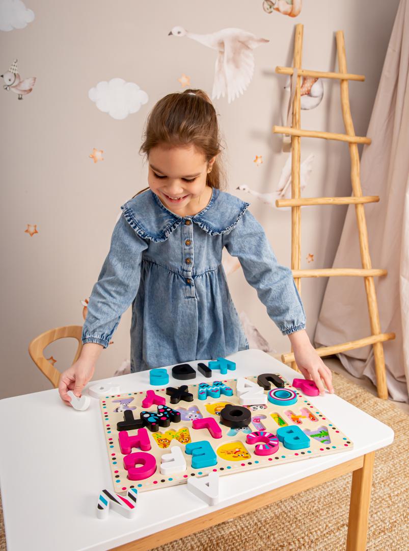 Kids Hits PLACA DE SORTARE ABC, JUCARIE LEMN