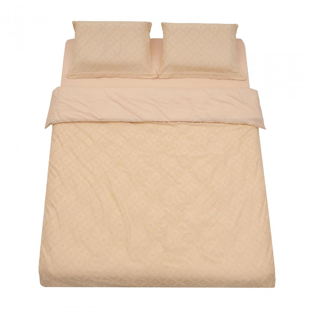 Lenjerie Pat Ks cu Broderie Tuffata Crem (lenjerie Pat Heinner Ks cu Broderie Tuffata Crem)