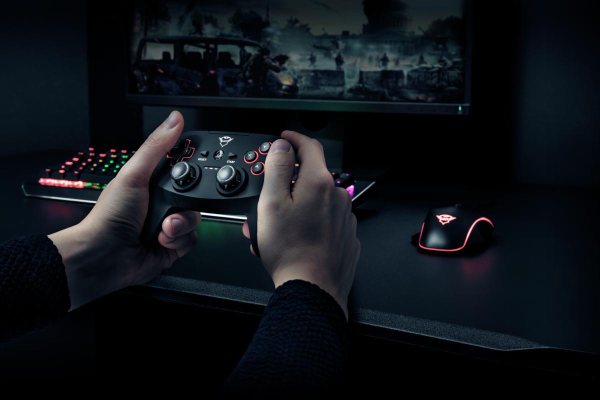 Gamepad Trust Gxt 545 Yula, negru (Trust Gxt 545 Yula Wireless Gamepad)