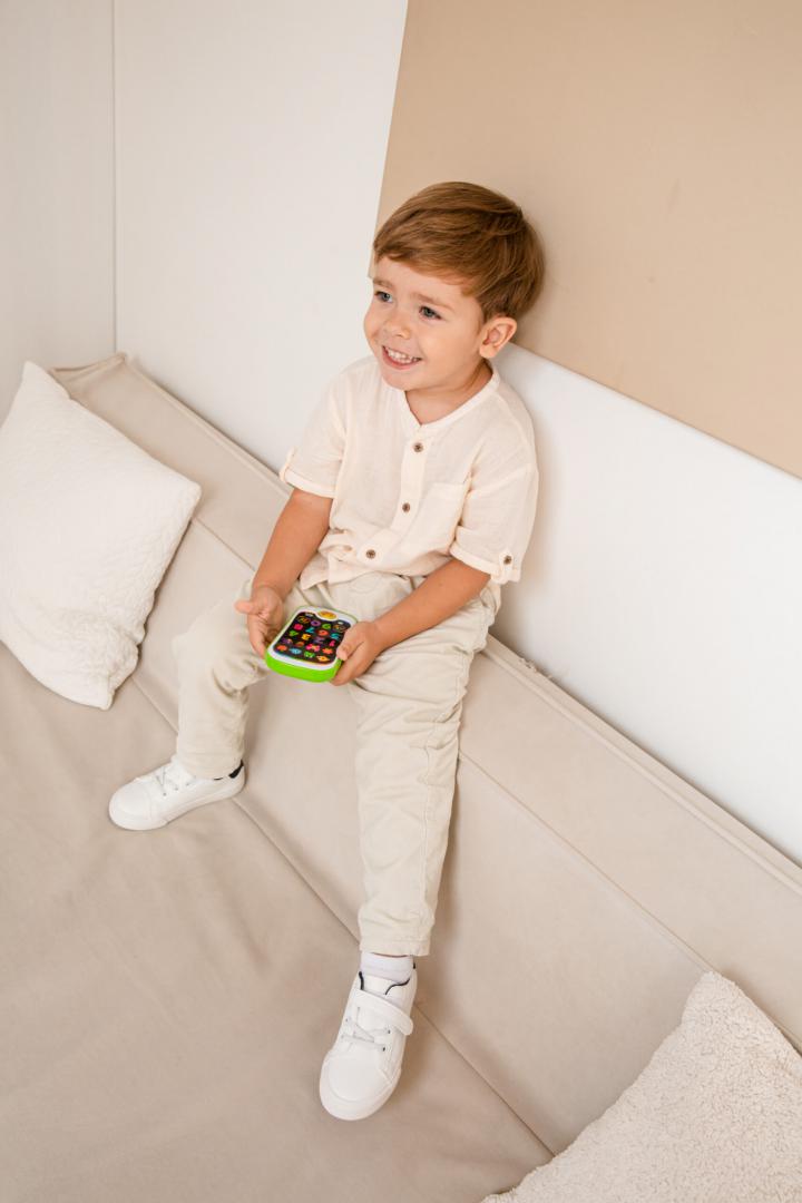 Kids Hits JUCARIE-TELEFONUL INTELIGENT
