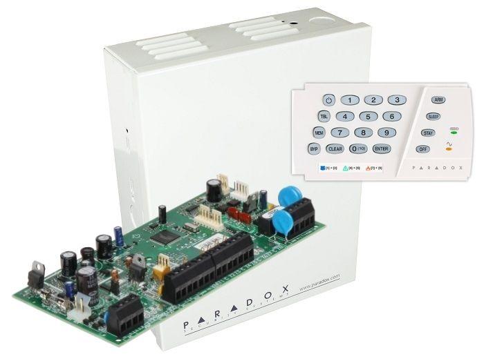 Centrala SP5500+ Cutie cu Traf K636 (Centrala Paradox SP5500+; 5 intrări de zonă sau 10 cu Atz)