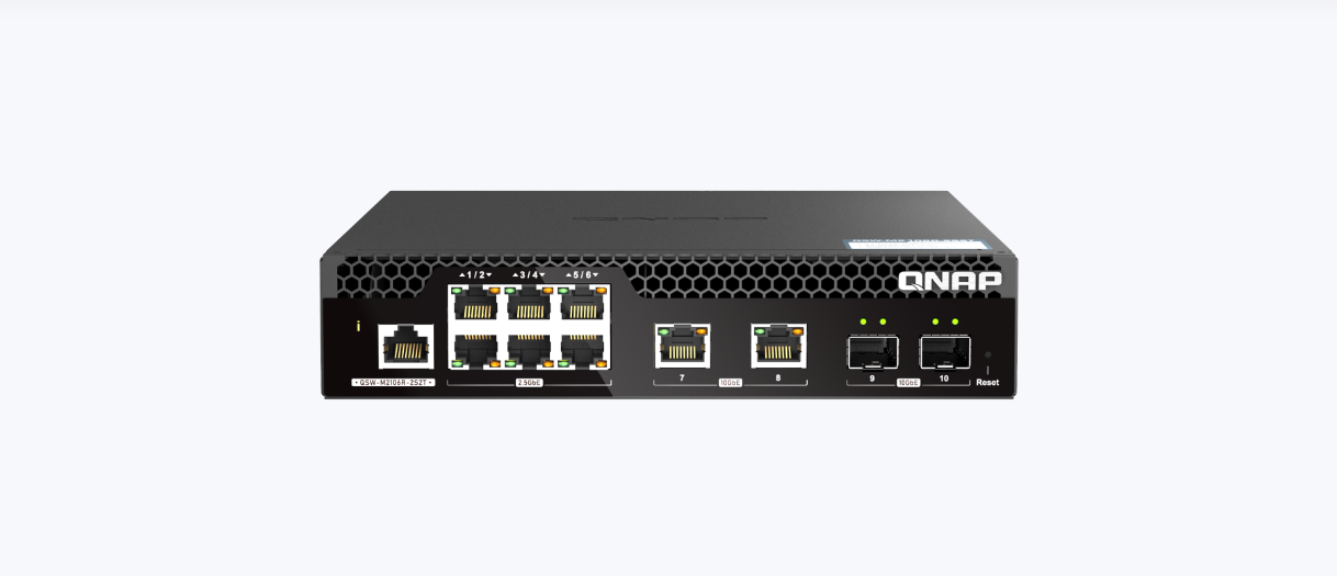 QNAP SW QN M2106R-2S2T 6X2.5G 2X10G SFP+ 2X10