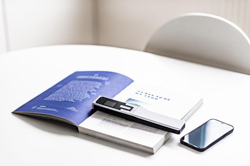 Scanner portabil IRIScan Book 5 WIFI (Scanner portabil IRIScan Book 5)