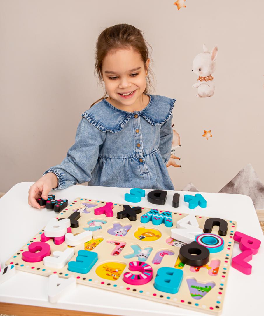 Kids Hits PLACA DE SORTARE ABC, JUCARIE LEMN