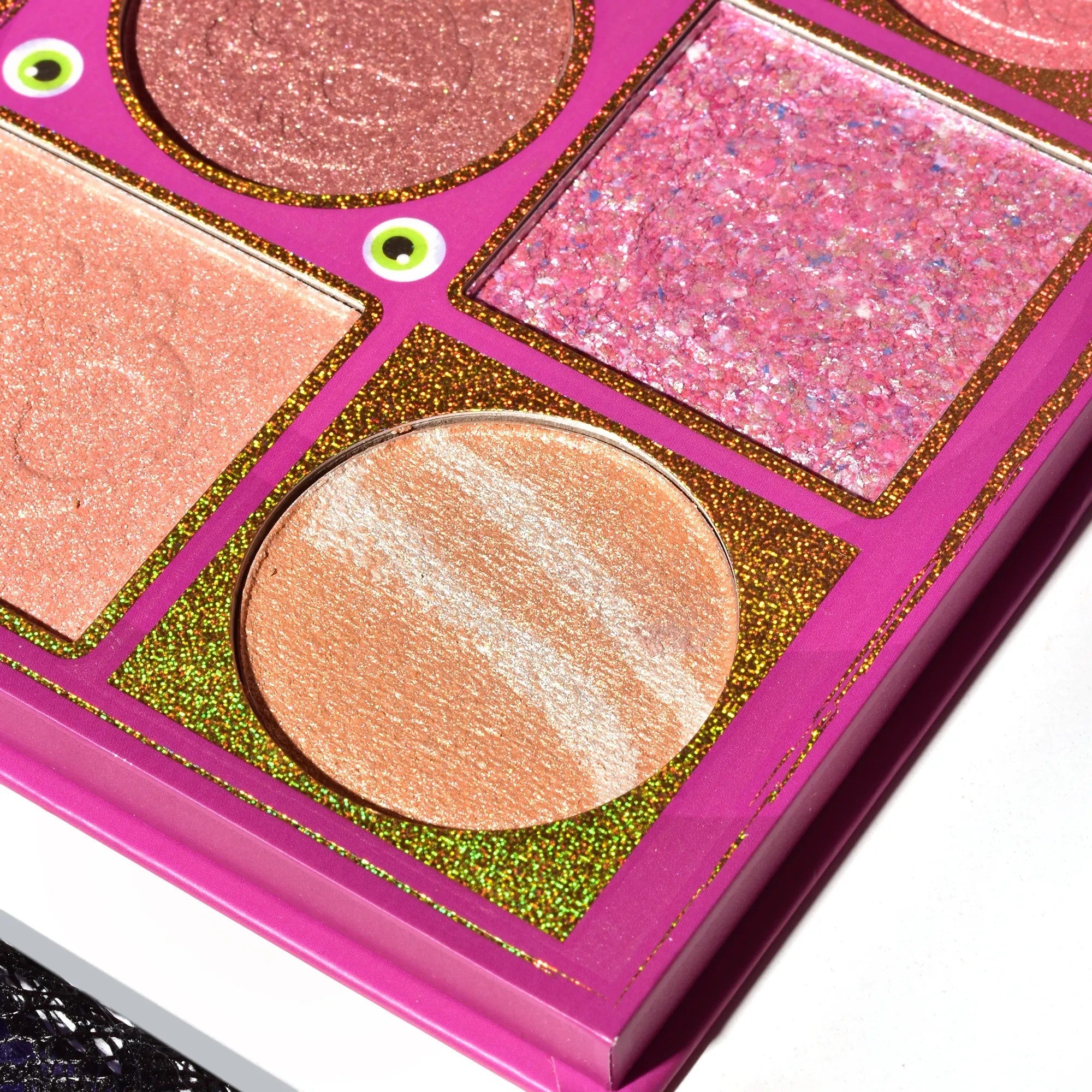 Paleta Iluminatoare, 6 Nuante, Halloween, Culori Calde, Dreptunghiulara, 160g, Valabilitate 24 Luni, 17.4x11.5x1.3 cm, Varianta A, Nude-Rose