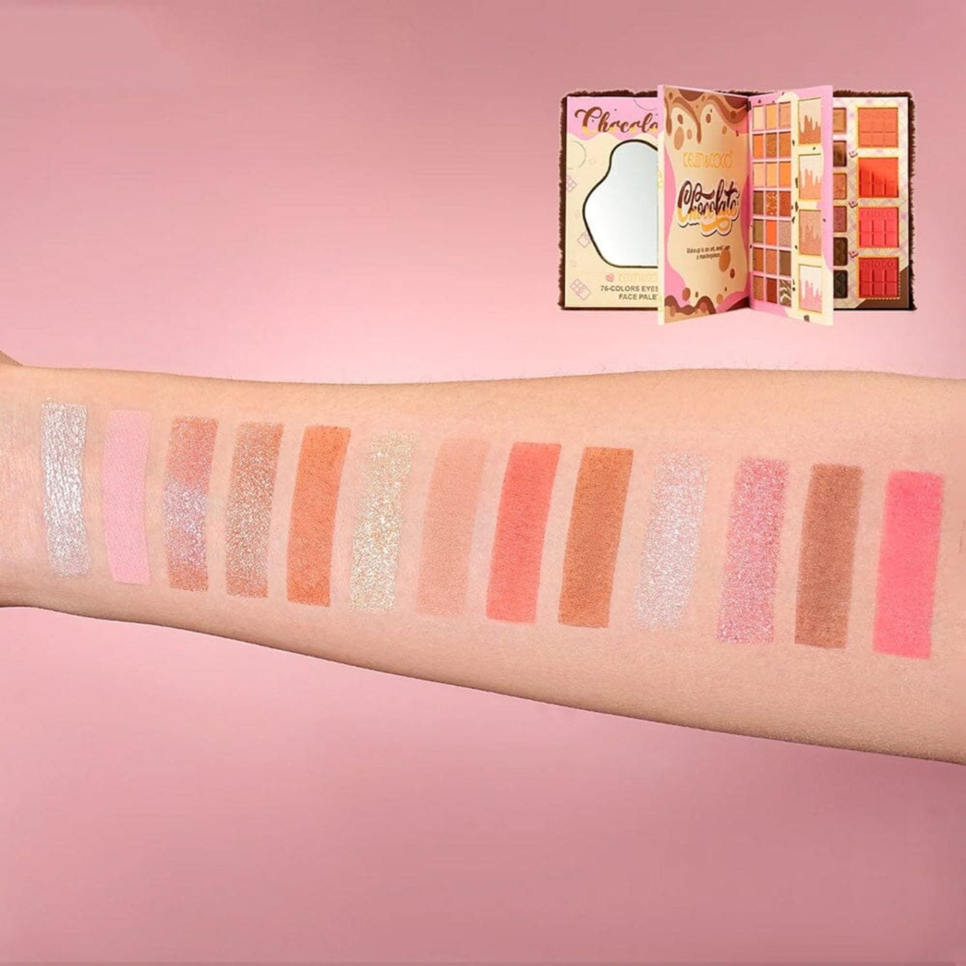 Paleta Machiaj Profesionala KEVIN & COCO Chocolate Fuzzy Collection, 76 Culori, Trusa Completa pentru Ochi si Fata, Farduri Mate si Sidefate, Blush, Iluminator si Contur, cu Oglinda, Pigmentare Intensa, Multicolor