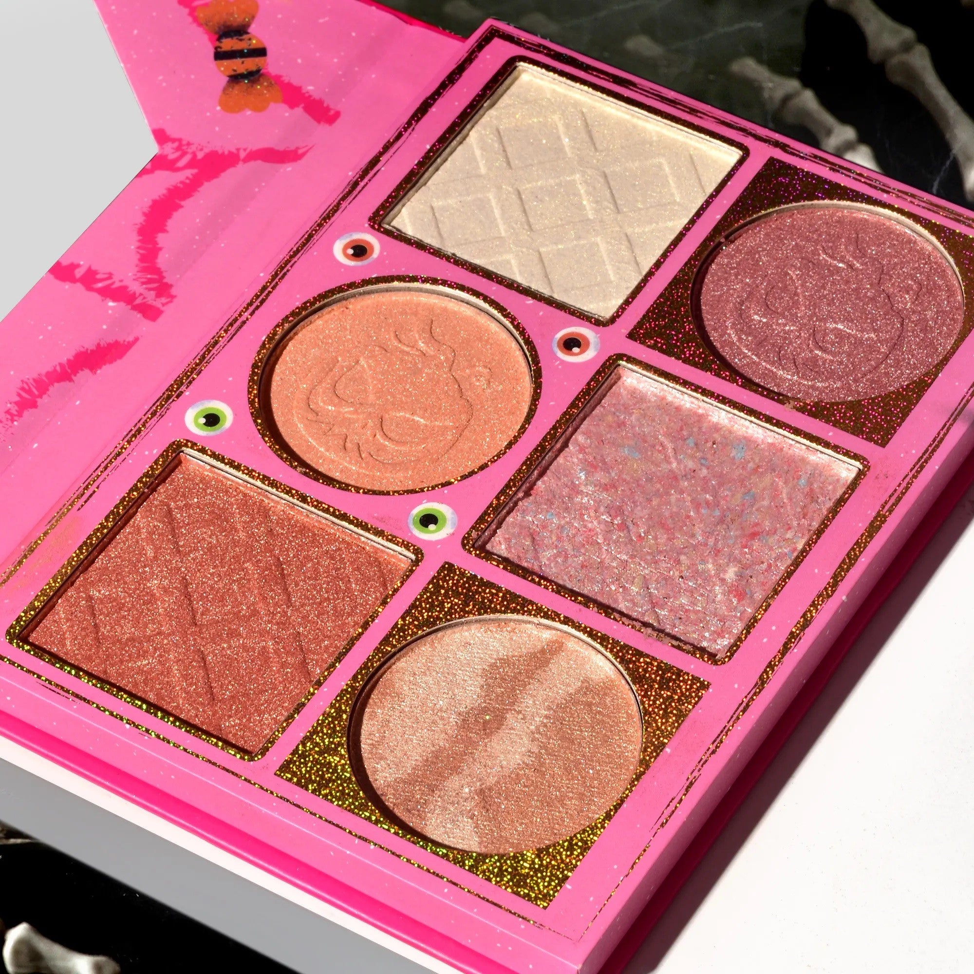 Paleta Iluminatoare, 6 Nuante, Halloween, Culori Calde, Dreptunghiulara, 160g, Valabilitate 24 Luni, 17.4x11.5x1.3 cm, Varianta B, Nude-Rose