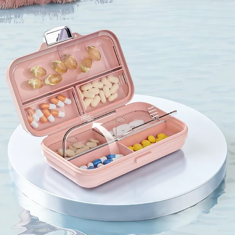 Cutie Medicamente, Roz, 7 Compartimente, Portabila si Compacta, 11x7.2x3.5 cm, Ideala pentru Uzul Cotidian