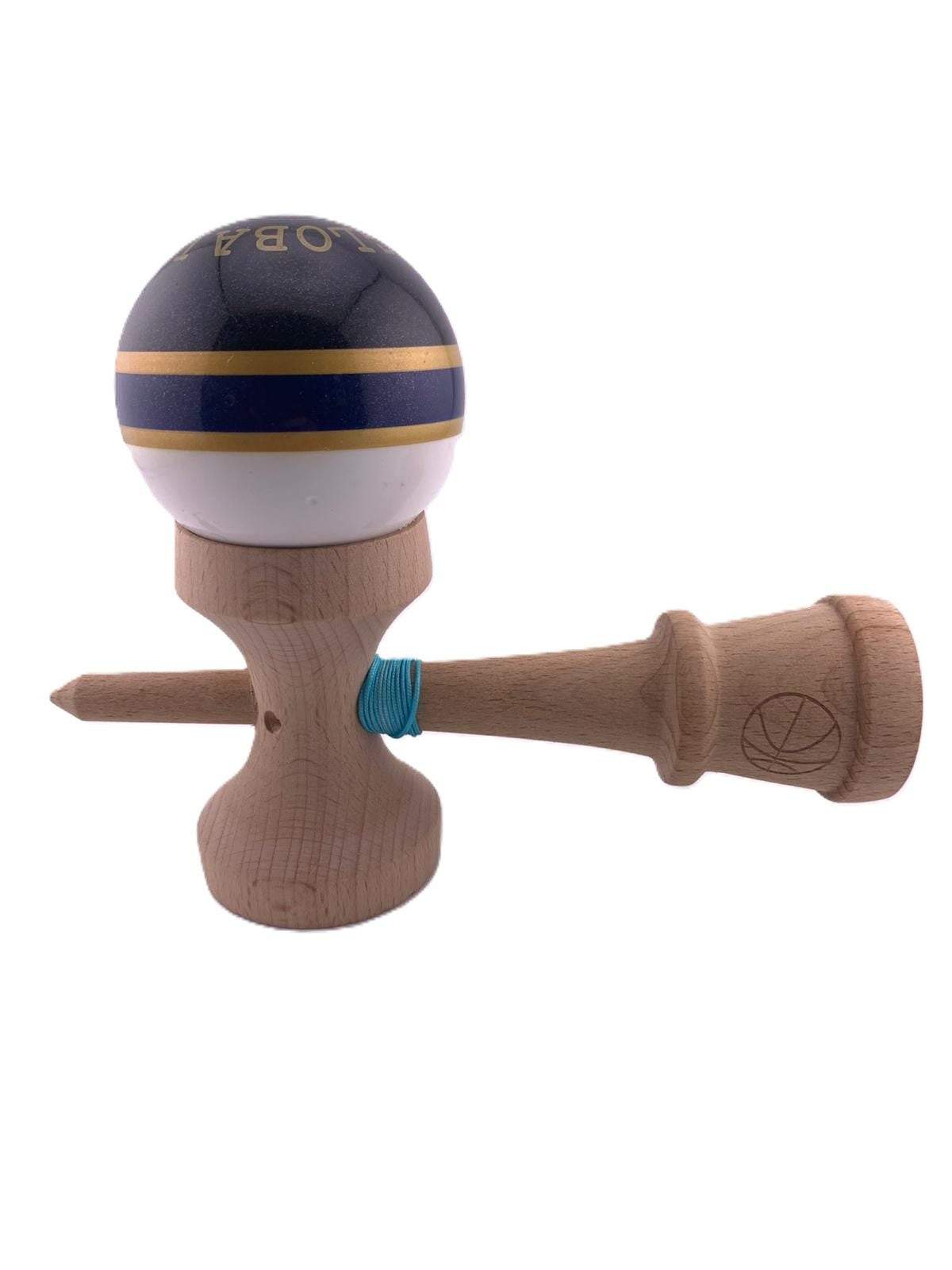 RESIGILATE - Kendama X Originala ROYAL SPIKE, Profesionala, Cupe Mari KING SIZE V3, Super Sticky, Gaura in Baza, Rulment Metalic, din lemn 18 cm, Ata 62/65 cm, Inel Albastru inchis