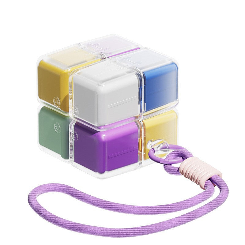 Cutie pentru Medicamente, Flippy, Model Rubik' Cube, cu Curea de Agatare, Dozator Portabil de Medicamente, Dispenser Pastile, estimat pentru 7 zile, 7.3 x 6 x 6 cm, Multicolor