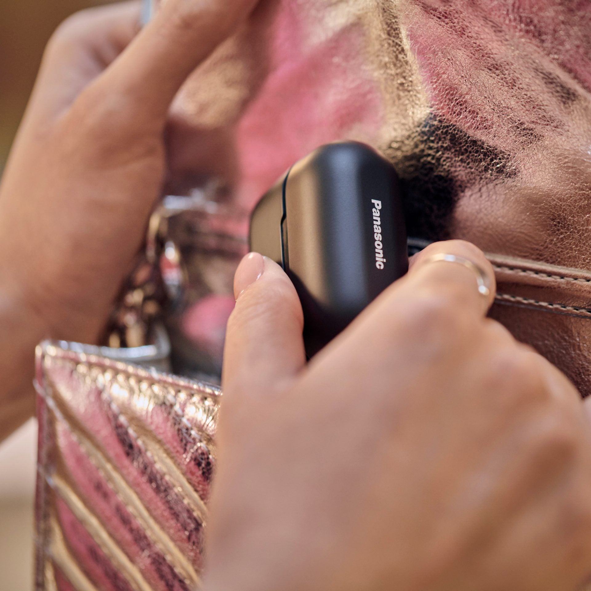 Casti, Panasonic, In-Ear True Wireless, Hybrid Noise Cancelling, IPX4, Bluetooth 5.3, Autonomie 16 ore, Driver 10 mm, Negru,  RZ-B310WDE-K "RZ-B310WDE-K" (timbru verde 0.8 lei)
