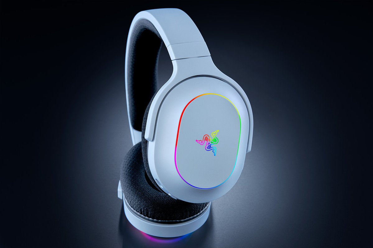 Casti Razer Barracuda X Chroma alb "RZ04-05220200-R3M1"