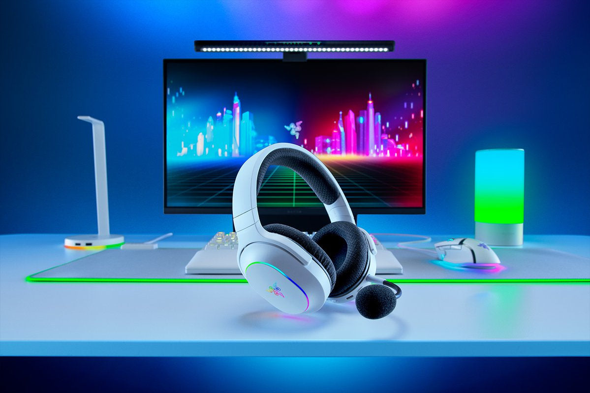 Casti Razer Barracuda X Chroma alb "RZ04-05220200-R3M1"