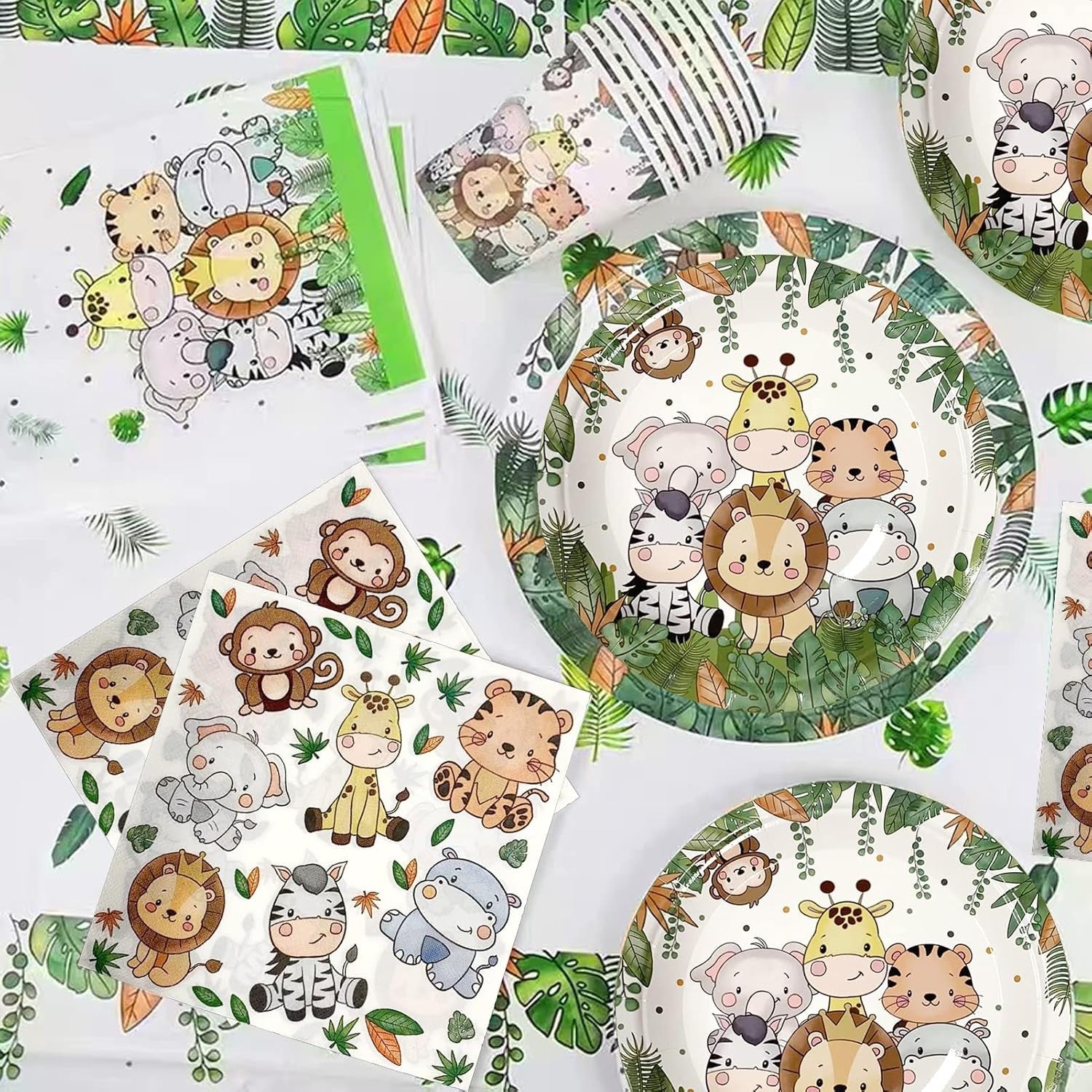 Set 10 Farfurii Unica Folosinta, Imprimeu Jungle, din Carton, 17 cm, Verde