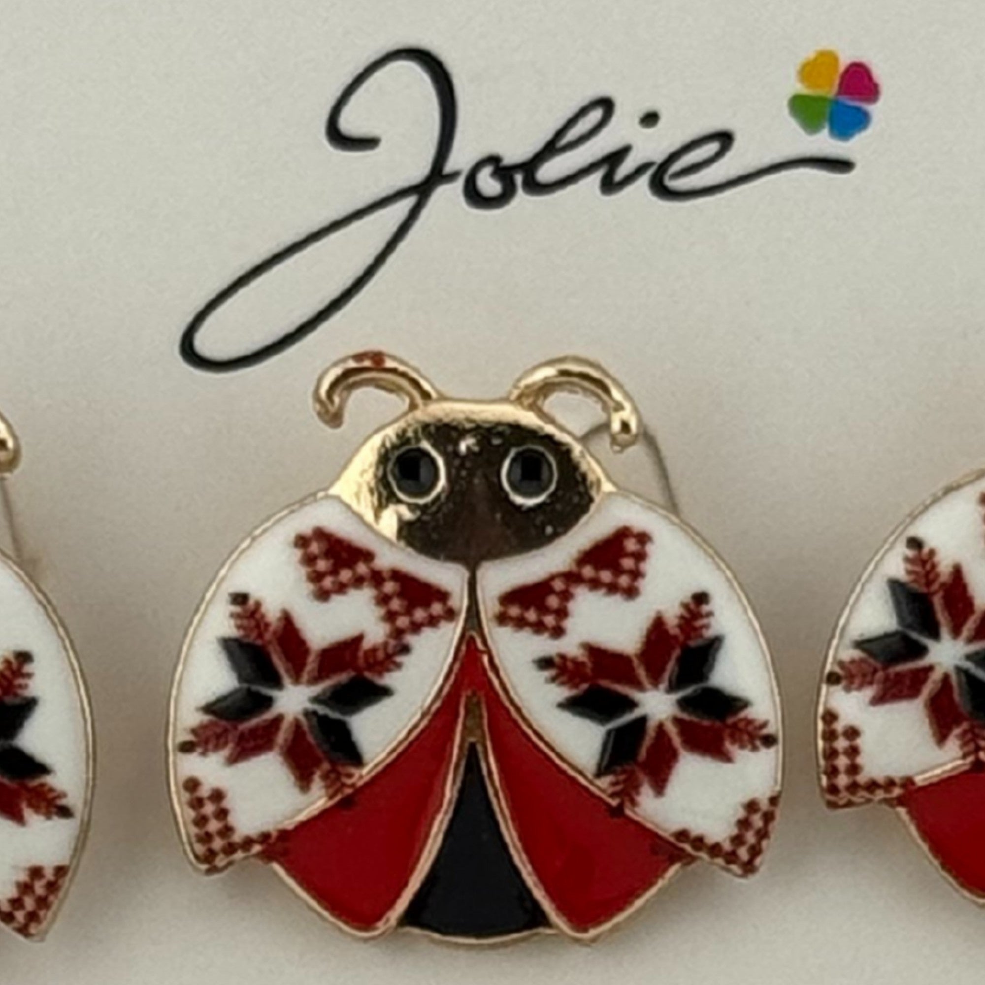 Set 12 Brose Martisor Primavara, Model Buburuza cu Motiv Traditional