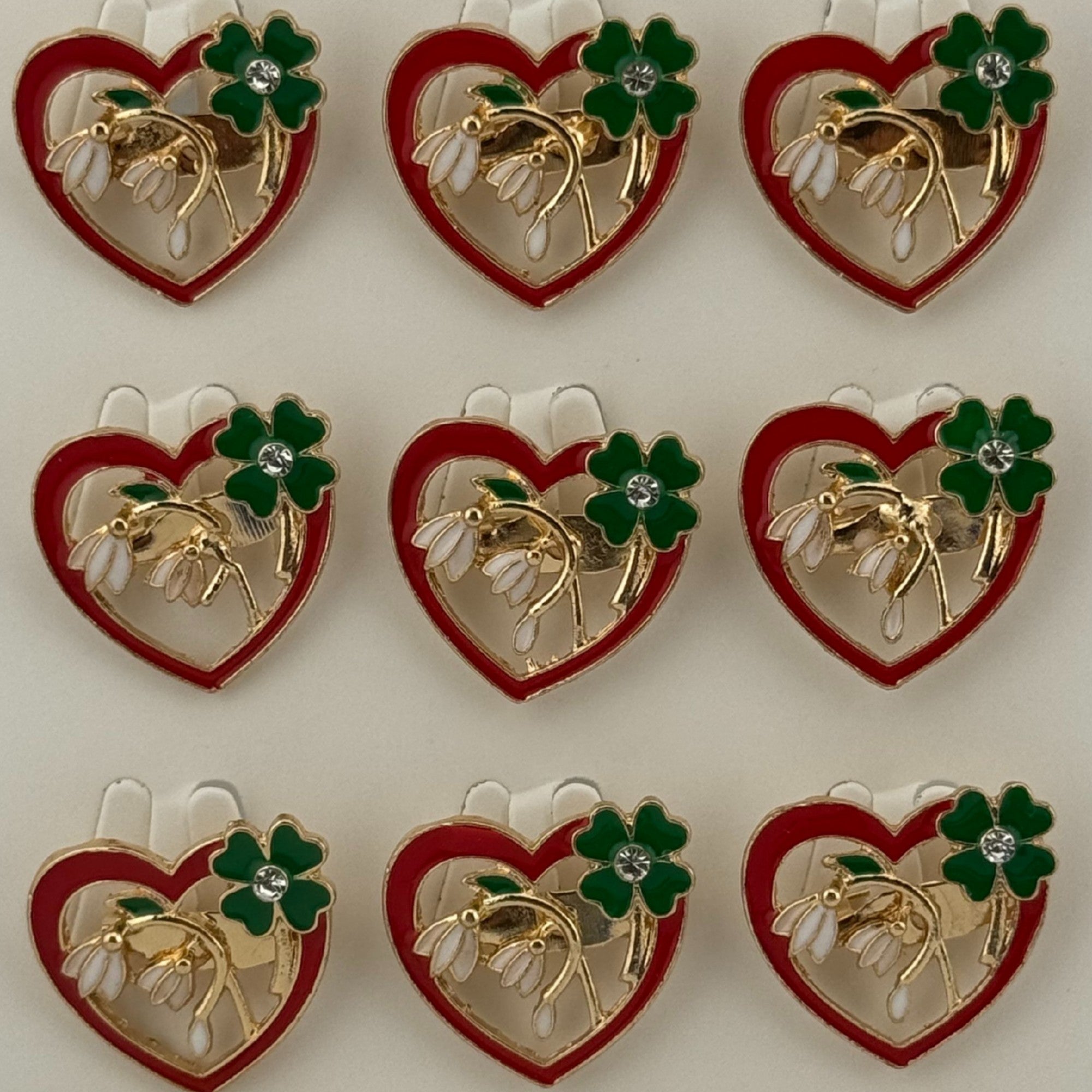 Set 12 Brose Martisor Primavara, Model Inima cu Ghiocei si Trifoi