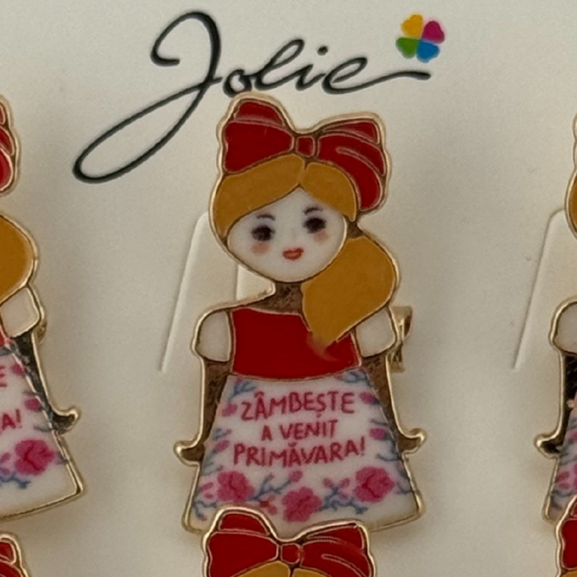 Set 12 Brose Martisor Primavara, Model Fata, Mesaj Zambeste a Venit Primavara, Multicolor