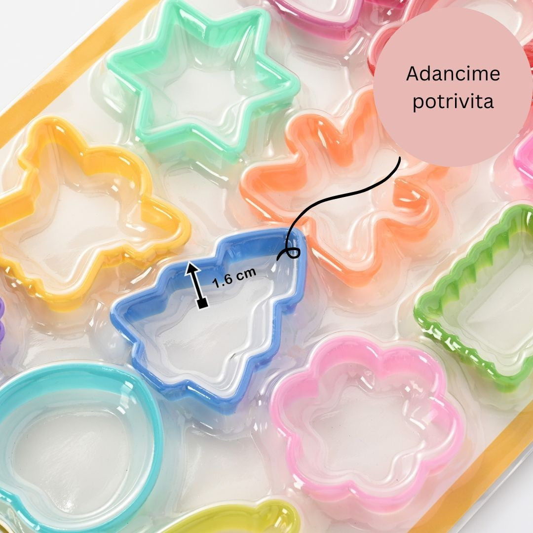 Set 12 forme pentru prajituri material polipropilena, diverse forme, pentru orice ocazie, adancime 1.6 cm, 23.3 x 33.5 x 1.8 cm, multicolor