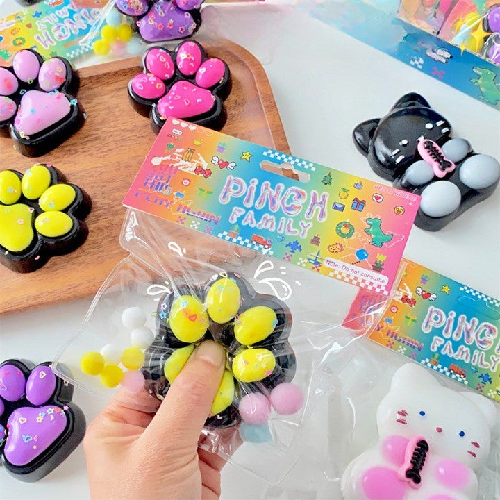 Set 12 Jucarii Antistres Squishy, cu Revenire Lenta, Squeeze Pinch Family, Model Labuta de Pisica, 6.8x6.2 cm, 55g, Ambalaj Transparent, 4 Culori