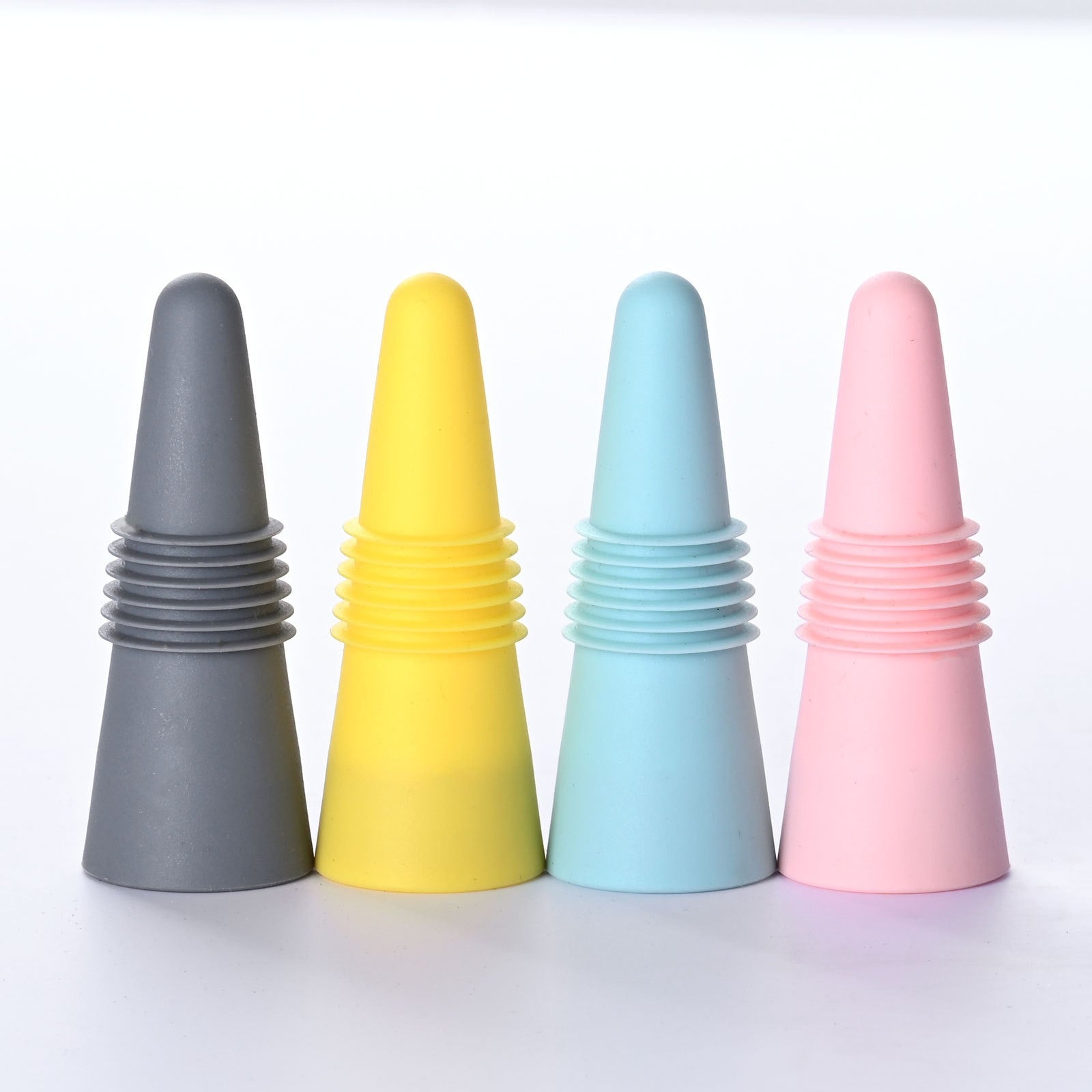 Set 4 dopuri reutilizabile din silicon pentru sticle de vin, bautura, multicolor