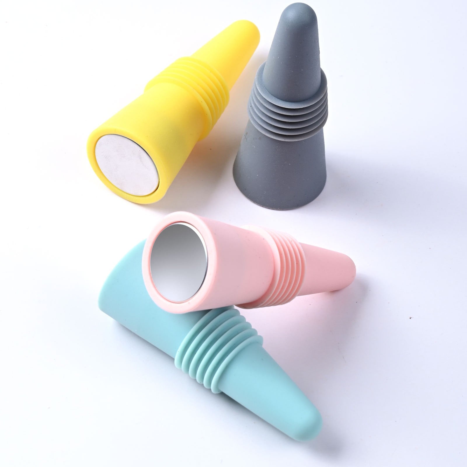 Set 4 dopuri reutilizabile din silicon pentru sticle de vin, bautura, multicolor