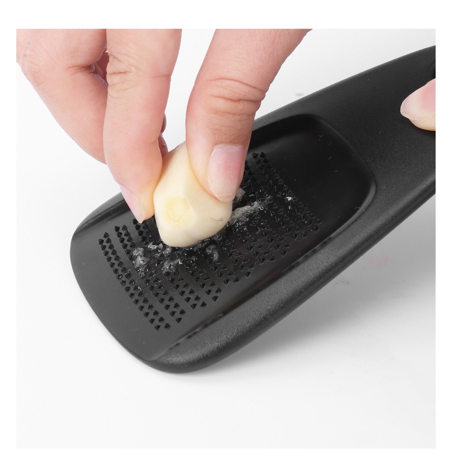 Set 6 in 1 mini ustensile bucatarie taietor pizza, cutit, curatator, razatoare, desfacator, presa usturoi, manere din ABS, lame ascutite din otel inoxidabil, 7.1 x 12.9 x 4.8 cm, negru