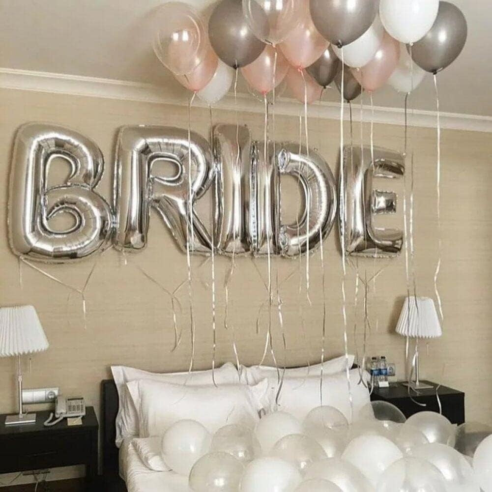 Set Baloane din Folie Metalizata, Model Scris Bride, Litere de 100 cm, Tema Iubire, Baloane Party, Ambalaj Individual, Pai Inclus, Umflare cu Aer sau Heliu, Argintiu