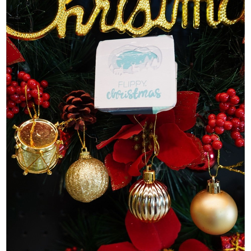 Set de 20 ornamente de brad, de tip Glob, Auriu, din polistiren, cu finisaj sclipitor , cutie 4 cm adancime x 20 cm lungime x 16 cm inaltime