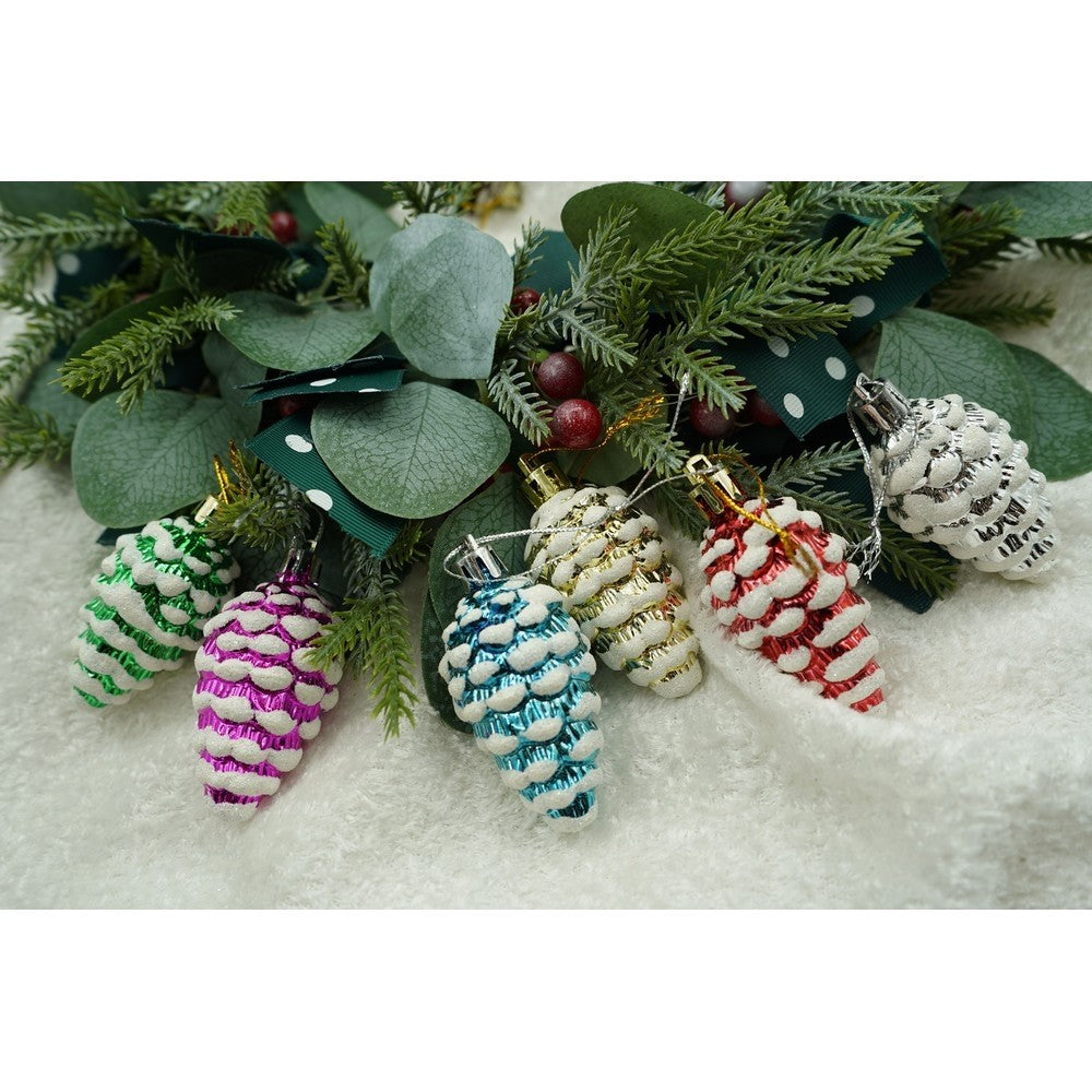 Set de 6 ornamente de brad, de tip Con de brad, Multicolor, cu ø de 3.5 cm, din plastic, cu finisaj sclipitor , cutie 21 cm lungime x 6.5 cm inaltime x 3.6 cm adancime