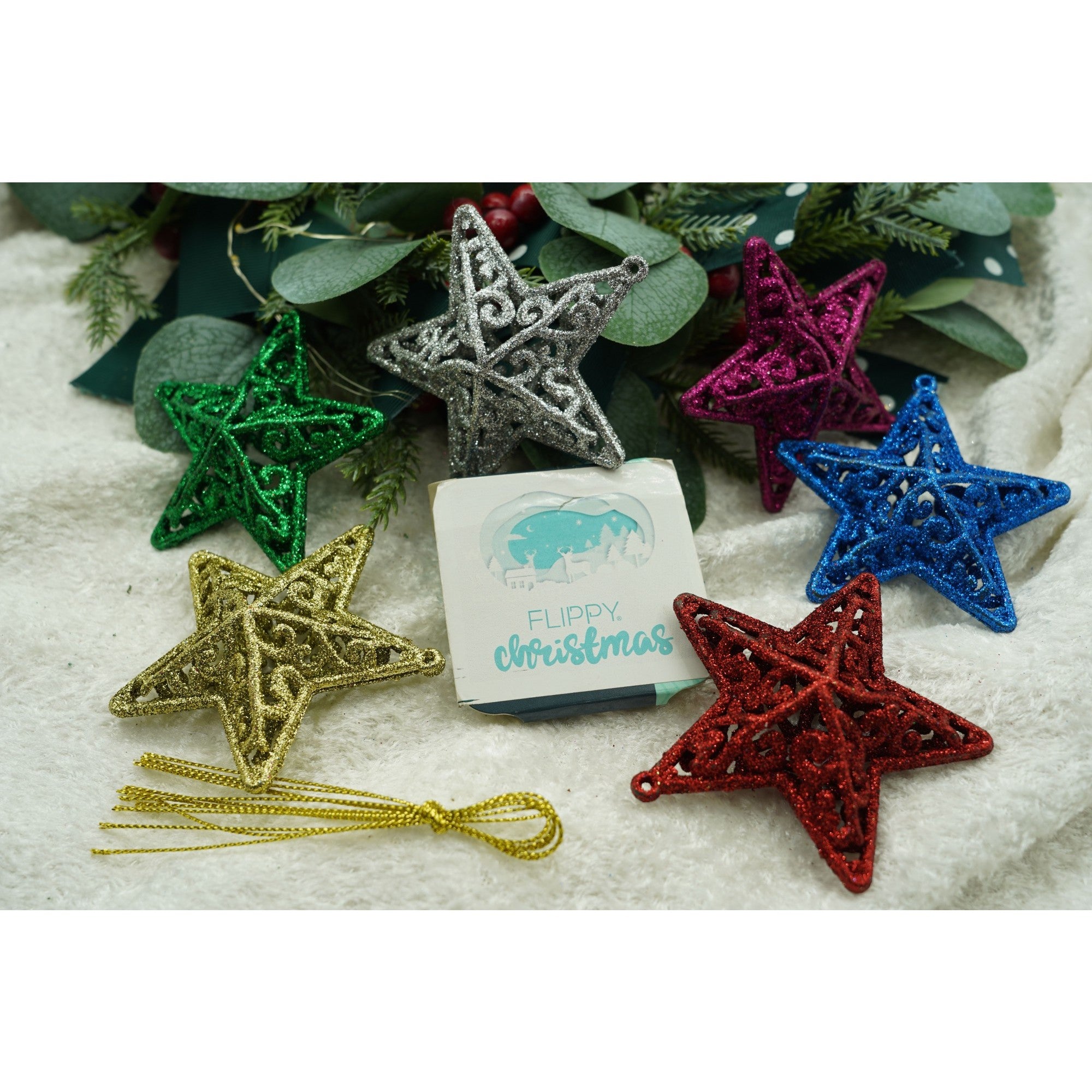 Set de 6 ornamente de brad, de tip Stea, Multicolor, din plastic, cu finisaj sclipitor , cutie 3 cm adancime x 31 cm lungime x 9 cm inaltime