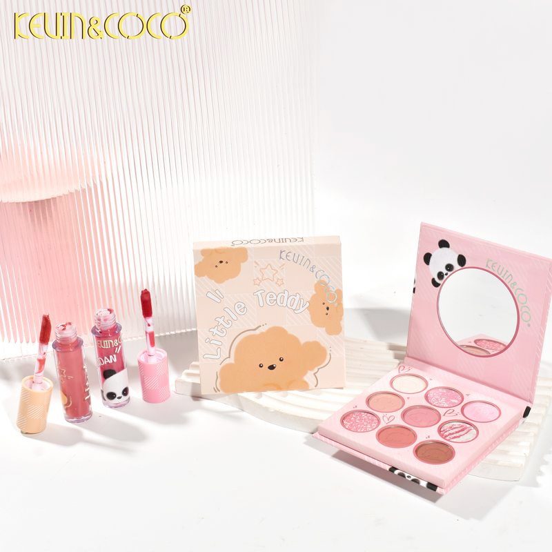 Set de Machiaj, Kevin&Coco, Paleta de Farduri pentru Pleoape si Lipgloss, 10.2x10.2x1.5cm, Model Panda, Multicolor