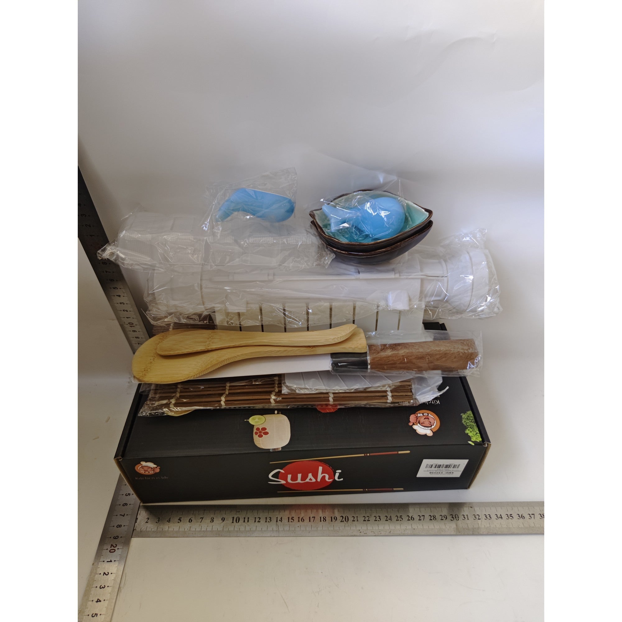 Set Ustensile pentru Sushi, Set din 19 Accesorii pentru Sushi, Set pentru Sushi HOME MADE, Cutit Inclus, Forme, Betisoare, Multicolor