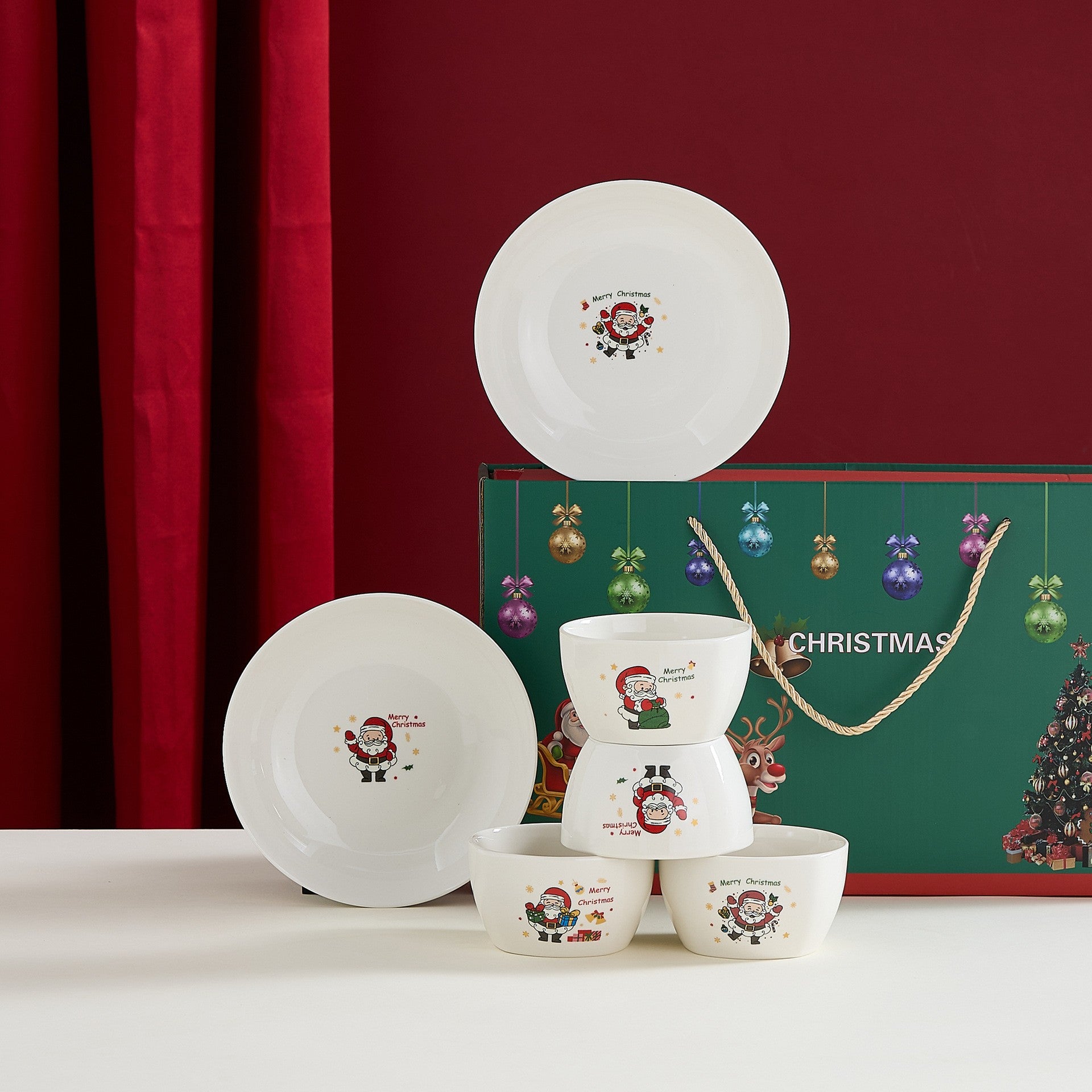 Set Vesela Festiva, Tema Craciun, 4 x Boluri 300 ml, 2 x Farfurii 18 x 3.4 cm, din Ceramica, Model 2, Multicolor