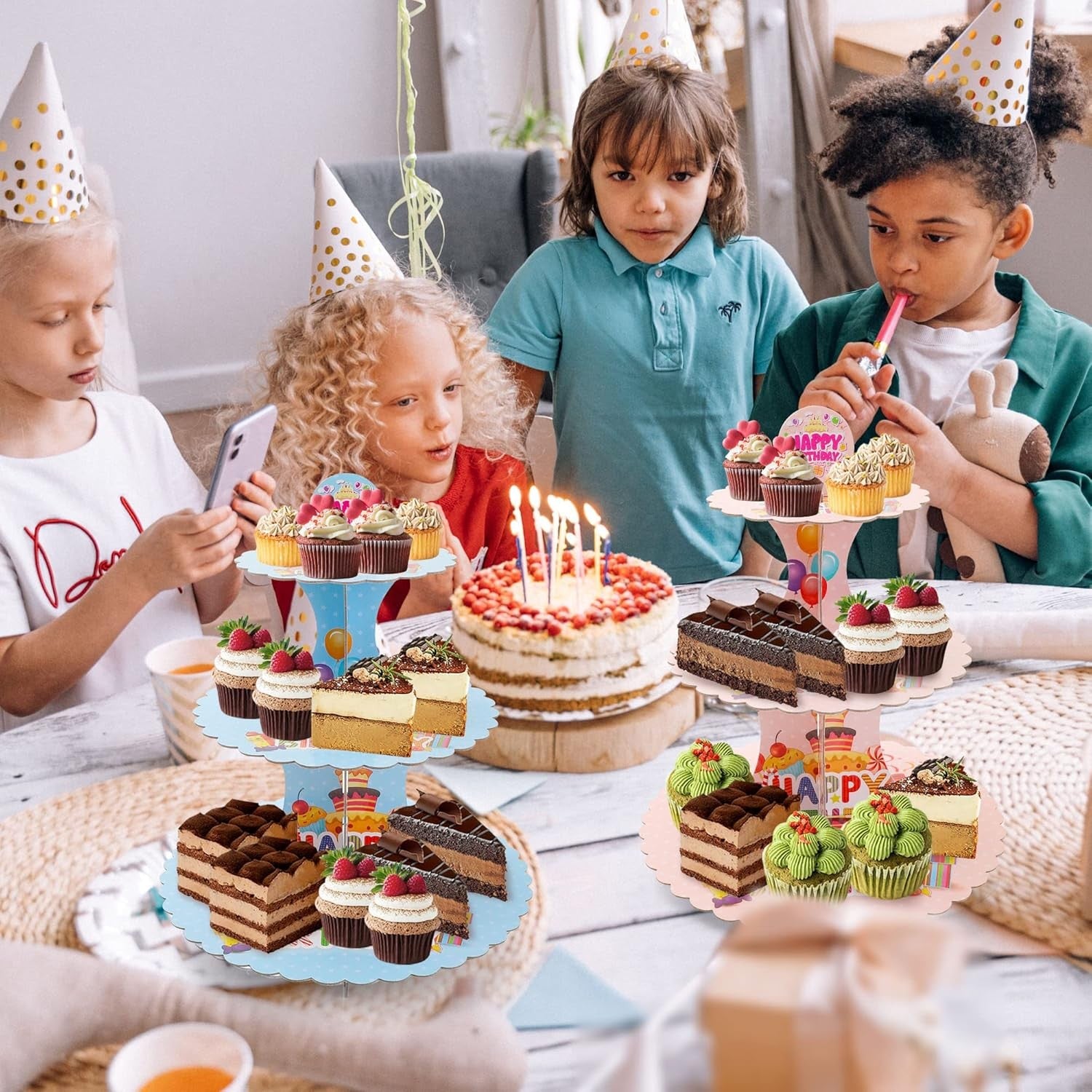 Etajera pentru Prajituri, din Carton, 3 Nivele, 16/22/29 cm Diametru, Inaltime 38 cm, Tema Happy Birthday, Roz