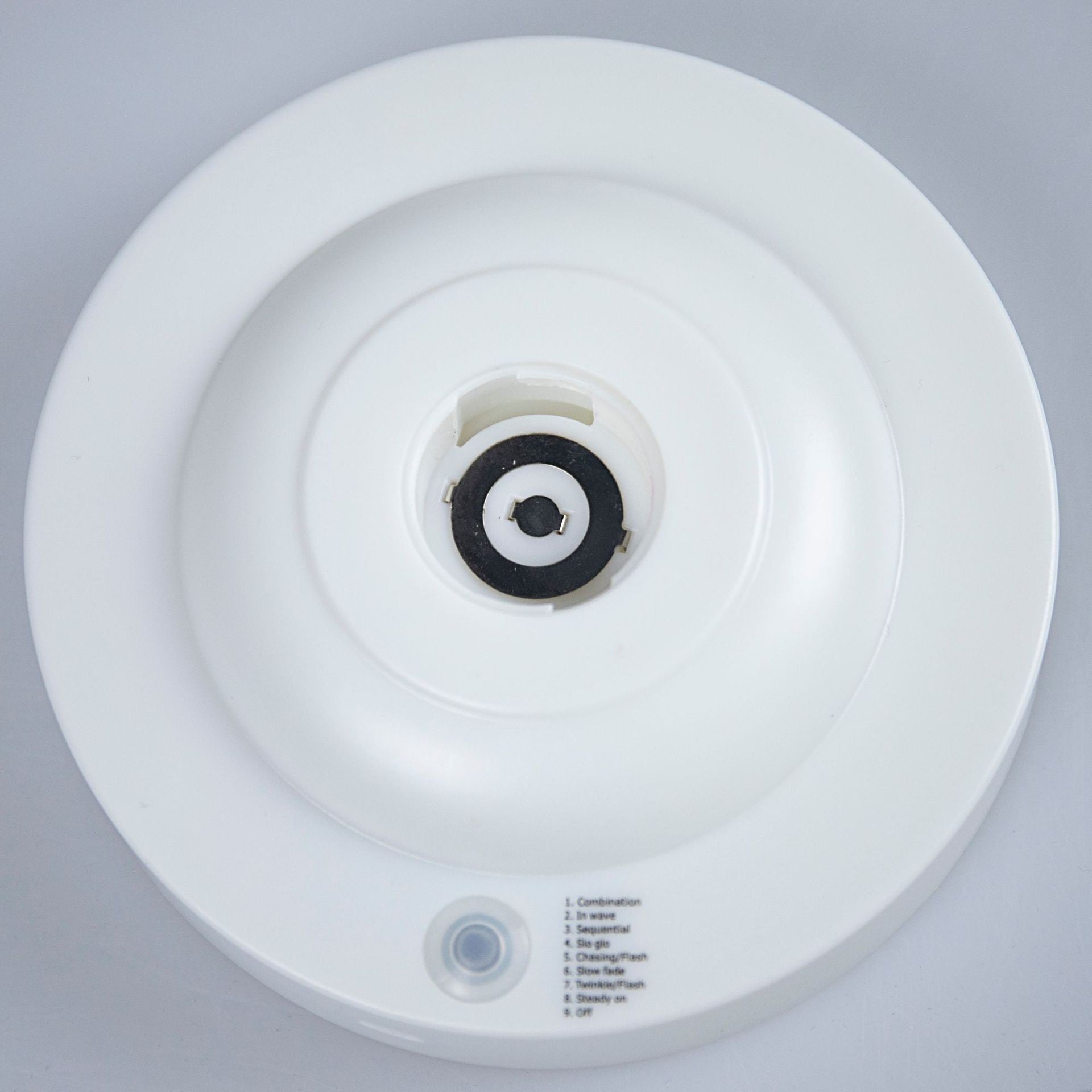 Lampa de veghe LED cu baterii si USB, Flippy, Model Copac din cupru, Alb rece